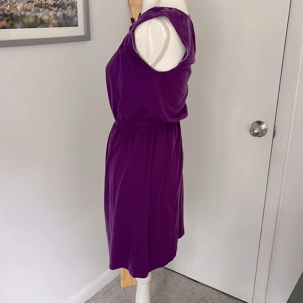 Old Navy women’s petite summer dress - Picture 3 of 5